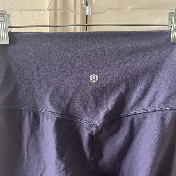 Lululemon Wunder Under High-Rise Legging / Purple / Size 6 - Picture 6 of 7